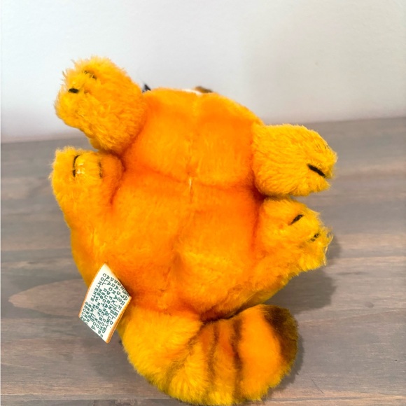 Vintage R. Dakin & Co Garfield Cat Grad Stuffed Plush Graduation Cap 1978 1981 - Picture 7 of 9